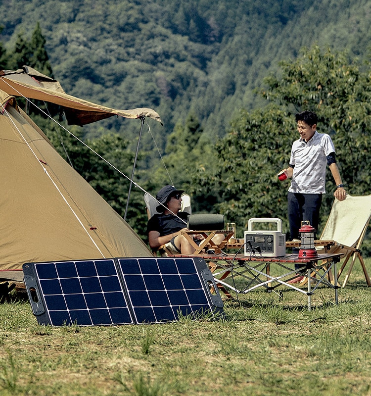 数量限定SALE 狂暴 防災備品 ソーラーパネル100W アウトドア ポータブル電源 発電機・ポータブル電源