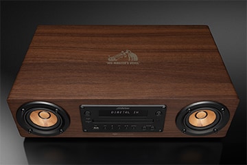 一体型ウッドコーンオーディオに楽曲内蔵モデルが登場